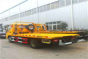 吉水附近拖车救援搭电